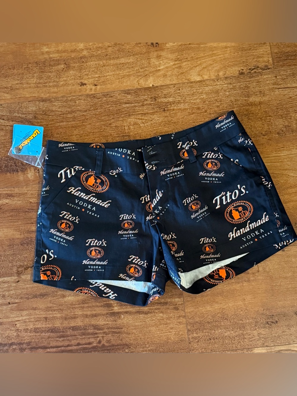 NWT Loudmouth Golf Women's Tito's Handmade Vodka Mini Short Shorts Size 4 Black